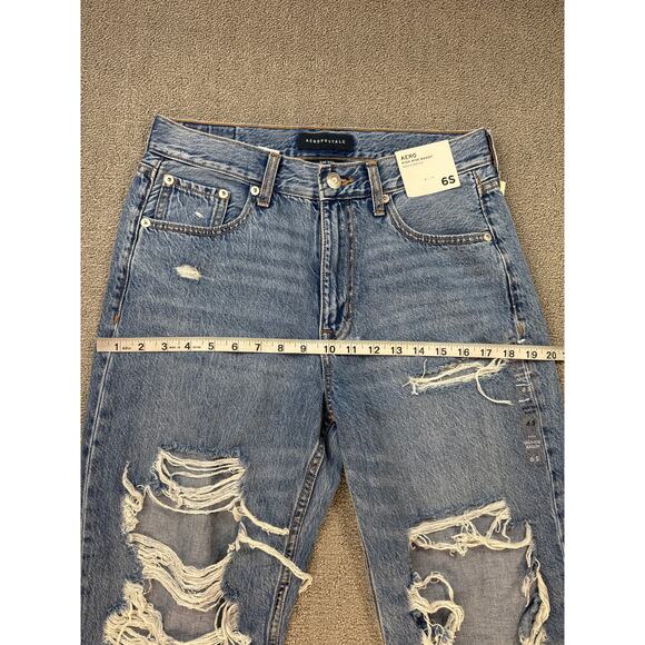 NWT Aeropostale Jeans High Rise Baggy Distressed Medium Wash Size 6 Short - Picture 7 of 10